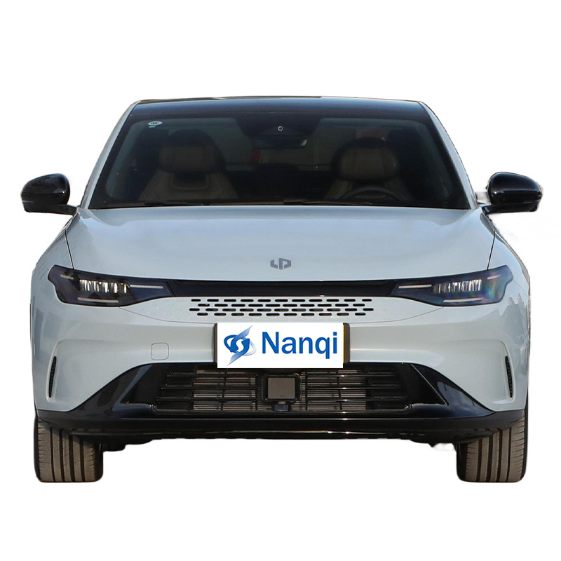 패션 디자인 LEAPMOTOR C01 순수 전기 자동차 중형 및 대형