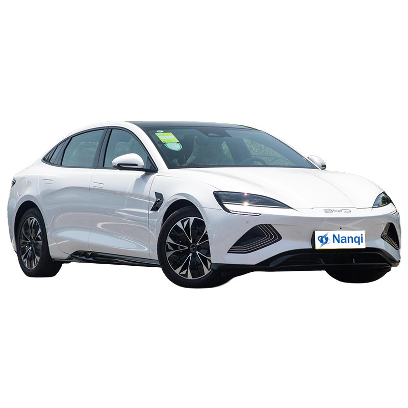 중형 BYD Seal 전기차 4도어 5석 180km/h LFP 배터리
