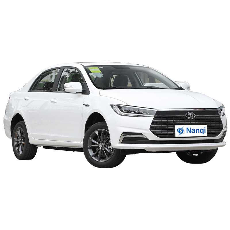 순수 전기 BYD 킨 EV 신 에너지 차량 136P 4도어 5석 세단