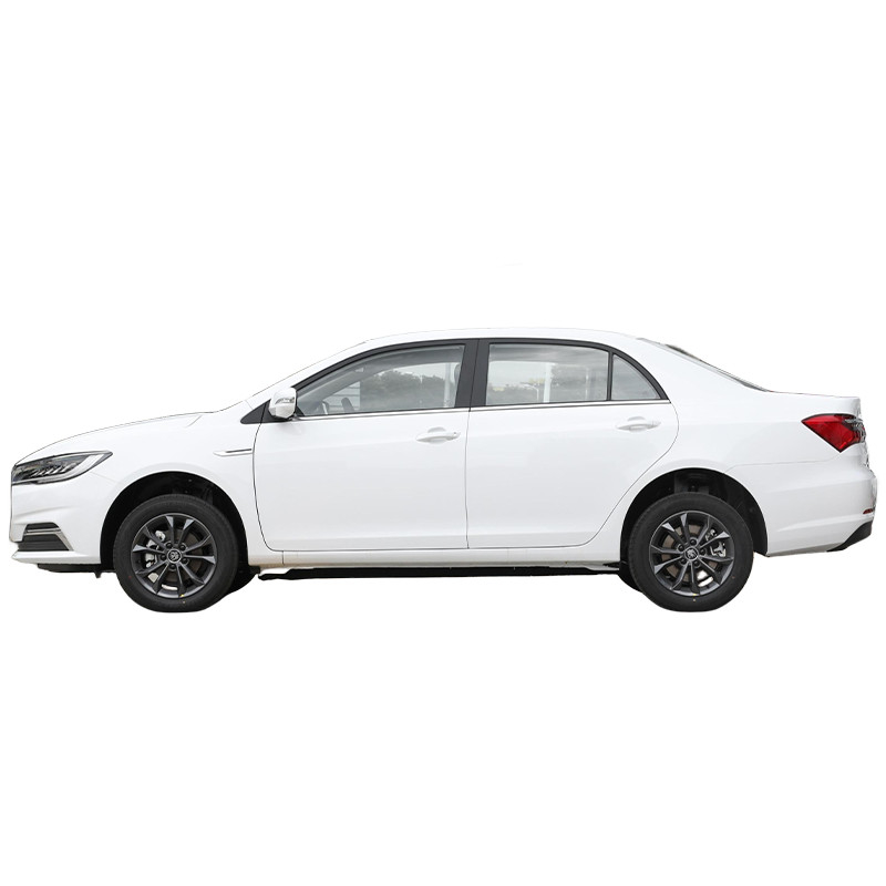 순수 전기 BYD 킨 EV 신 에너지 차량 136P 4도어 5석 세단
